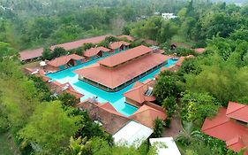 Saj Earth Resort & Convention Center , Kochi